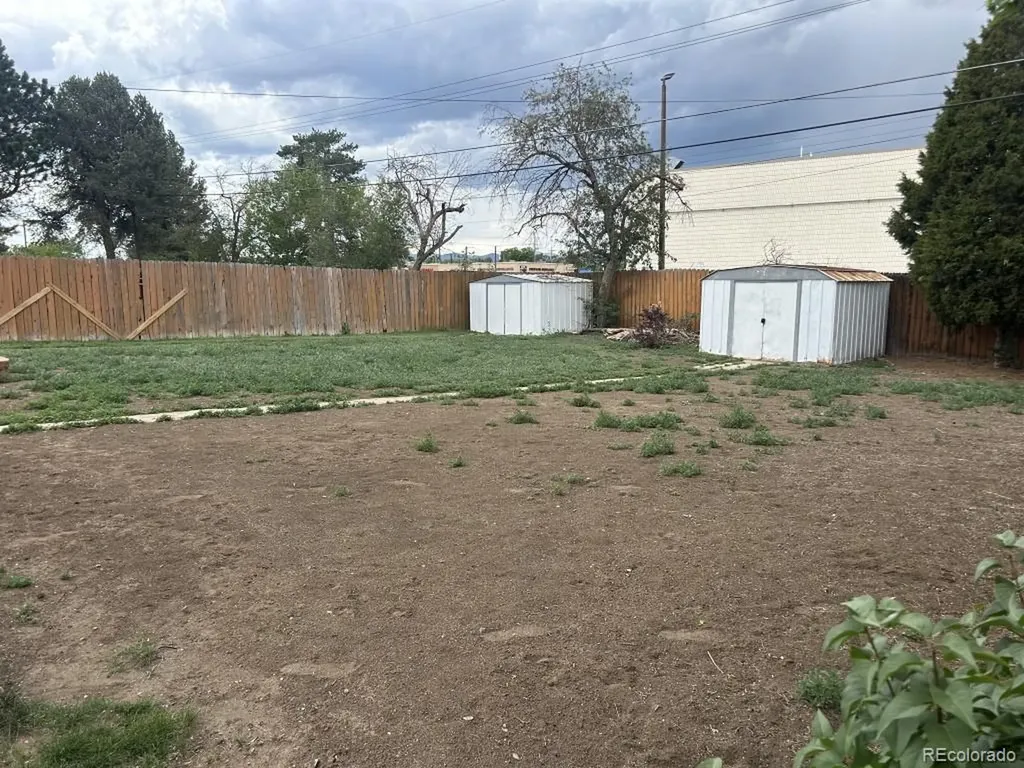 1437 S Yates Street Denver CO 80219