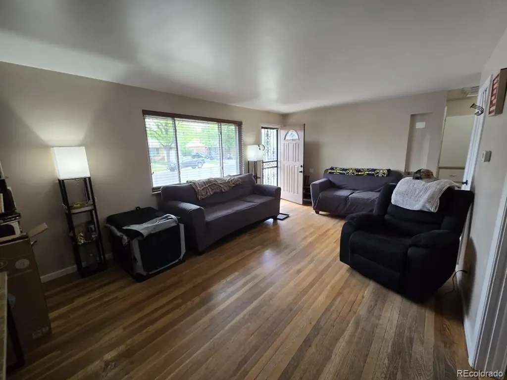 1437 S Yates Street Denver CO 80219