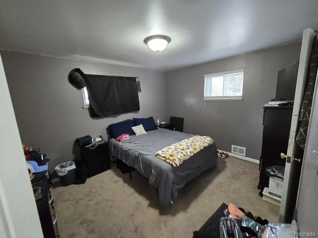 1437 S Yates Street Denver CO 80219