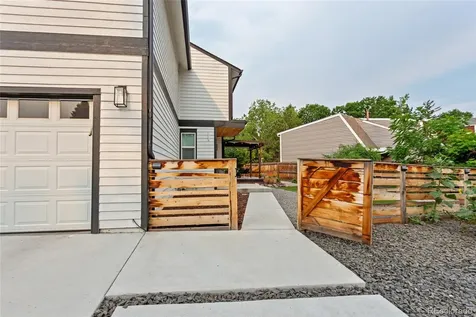 1034 W Peakview Circle Littleton CO 80120