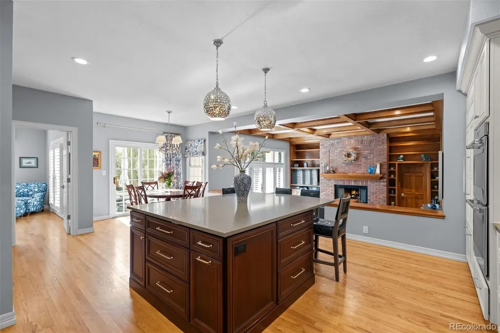1085 S Vine Street Denver CO 80209