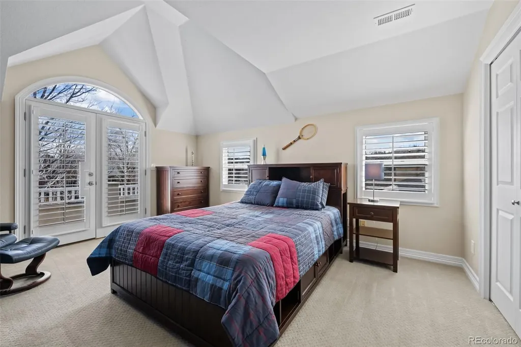 1085 S Vine Street Denver CO 80209