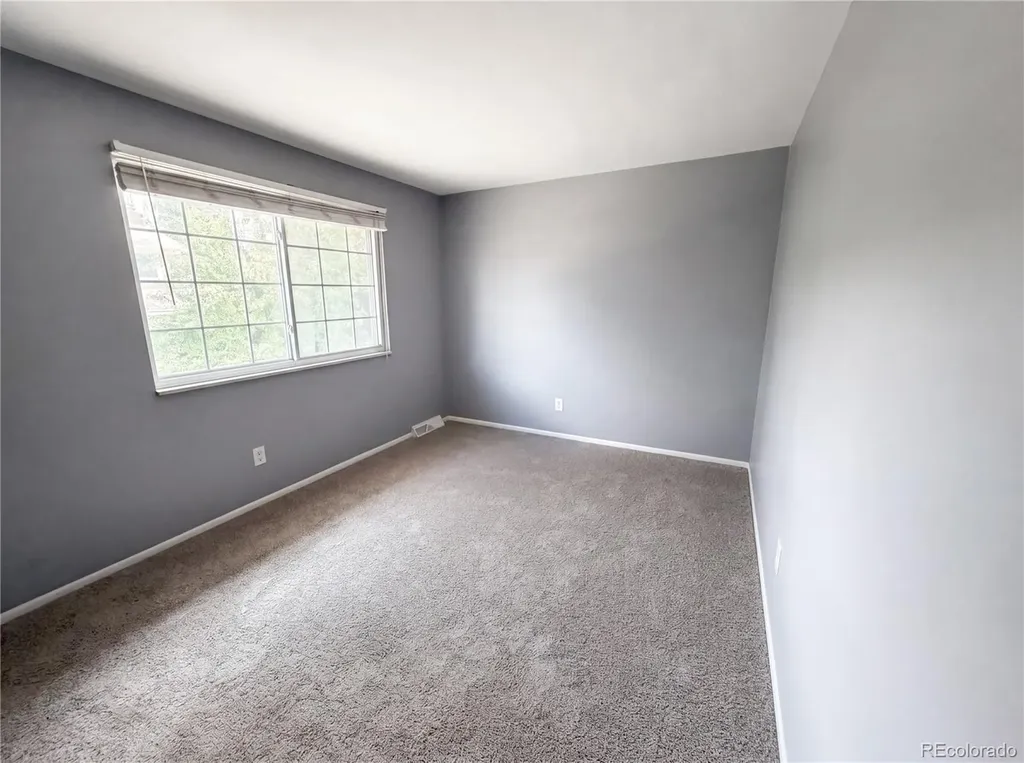 3182 S Xeric Court Denver CO 80231