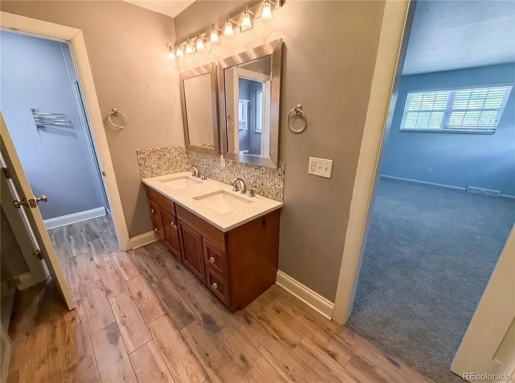 3182 S Xeric Court Denver CO 80231