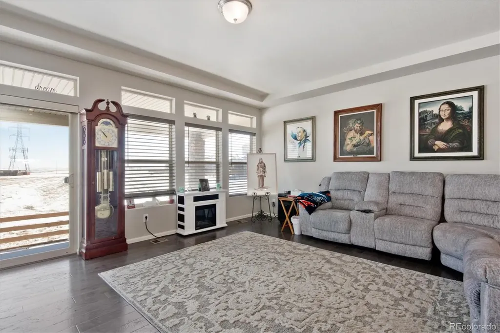 10294 Yampa Street Commerce City CO 80022