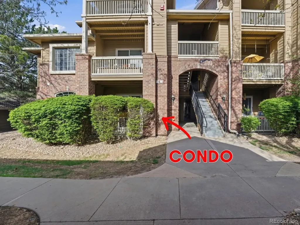 1672 W Canal Circle Littleton CO 80120