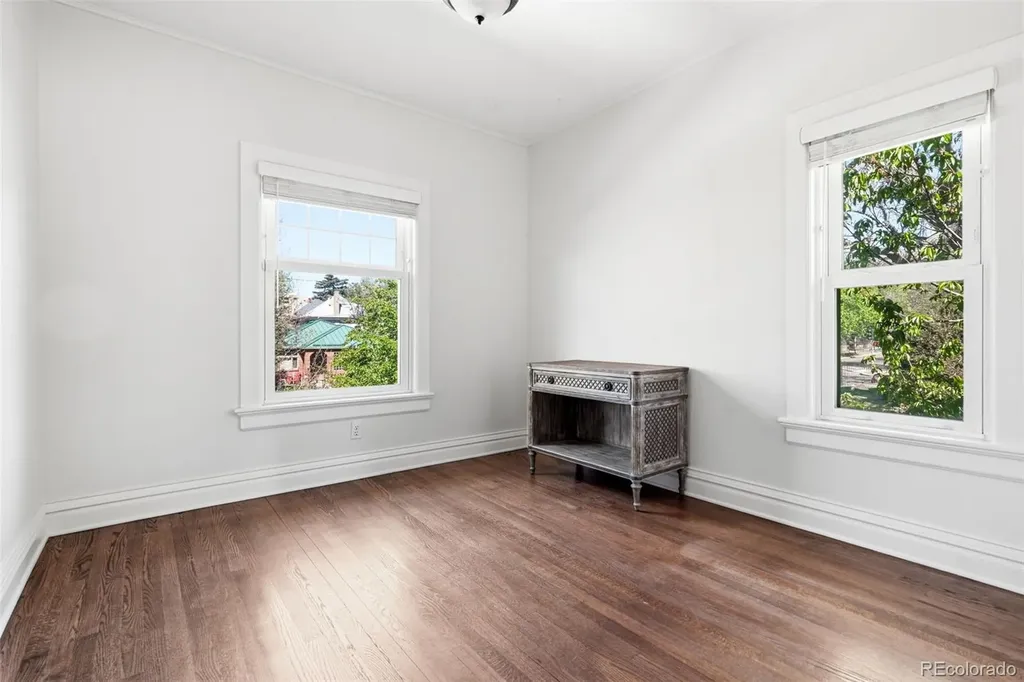 664 N Corona Street Denver CO 80218