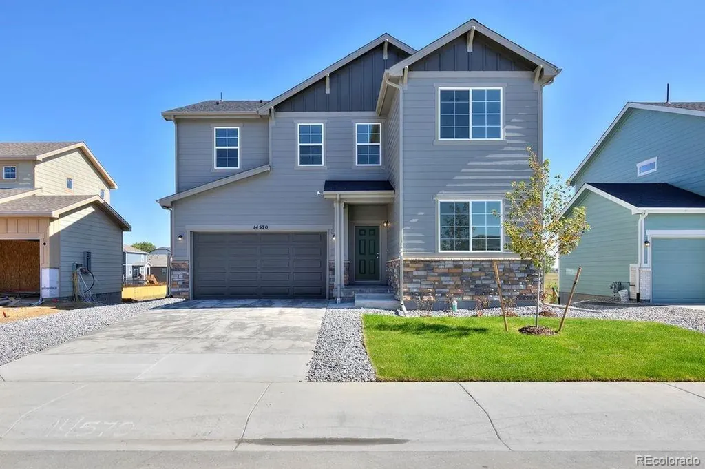46426 Heritage Avenue Bennett CO 80102