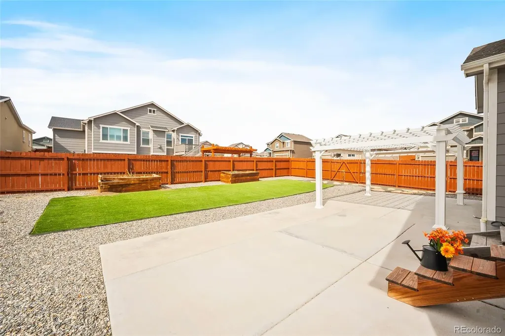 12670 Hiddenwalk Way Peyton CO 80831