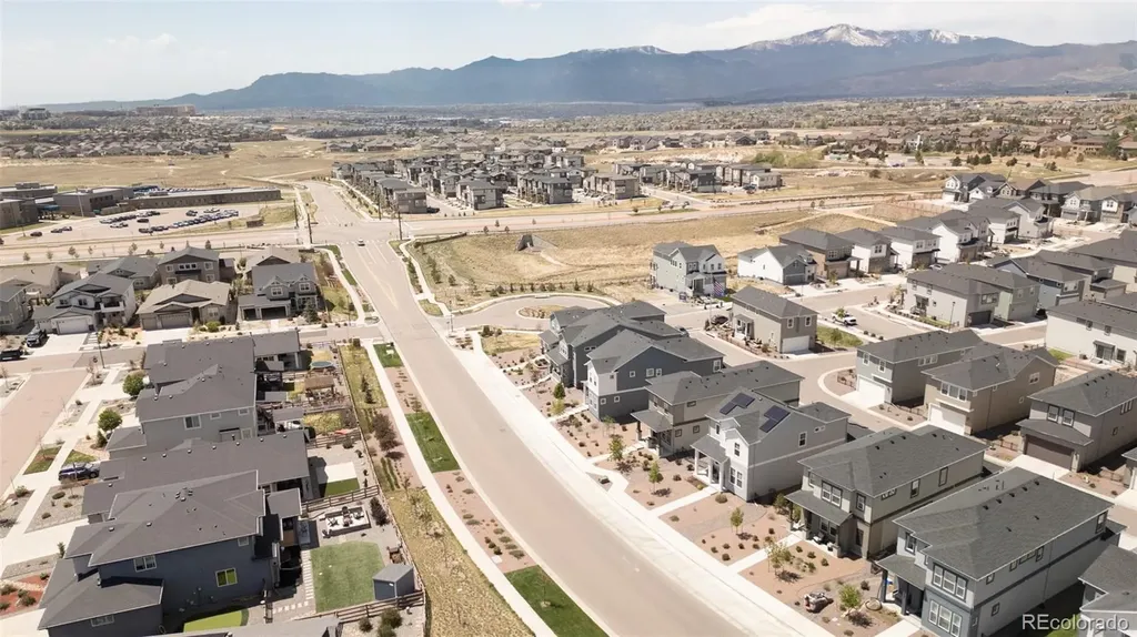 8946 Wolf Valley Drive Colorado Springs CO 80924