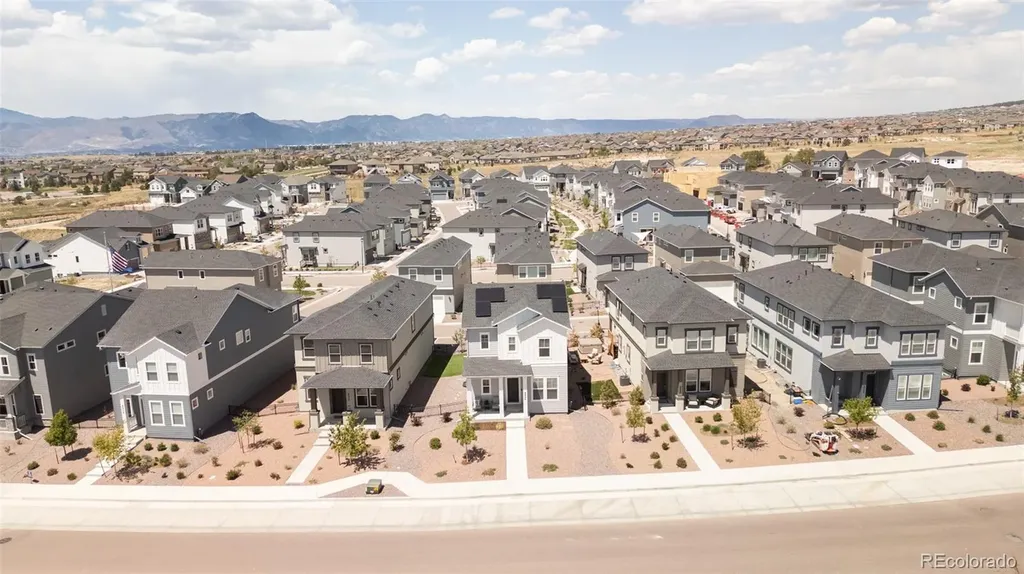 8946 Wolf Valley Drive Colorado Springs CO 80924