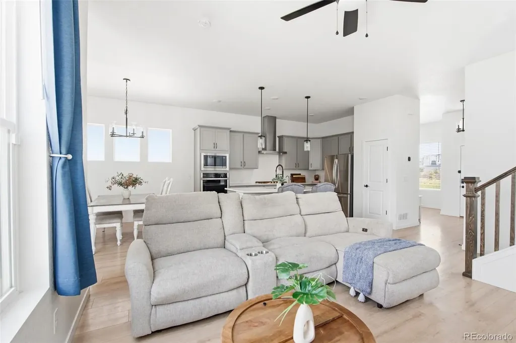 8946 Wolf Valley Drive Colorado Springs CO 80924