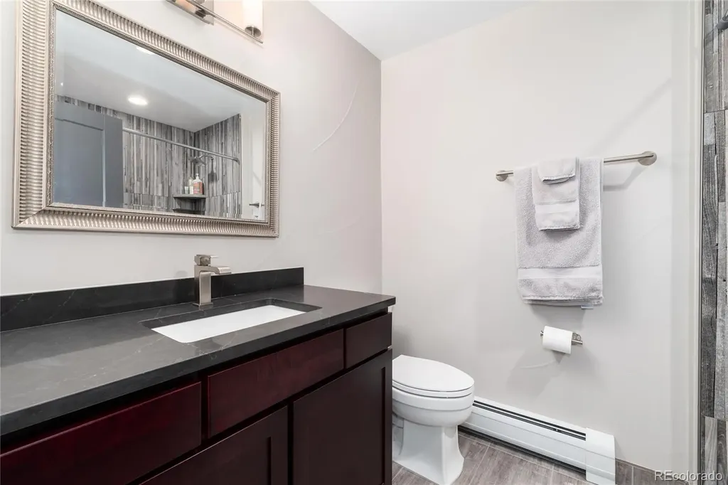 6 Bradbury Lane Littleton CO 80120