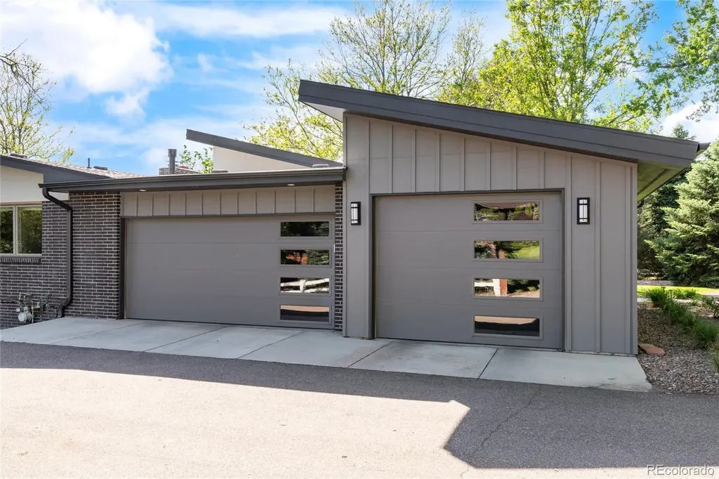 6 Bradbury Lane Littleton CO 80120