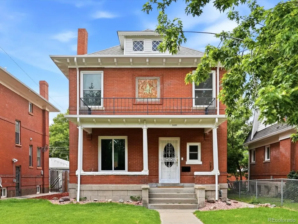 2831 Gaylord Street Denver CO 80205