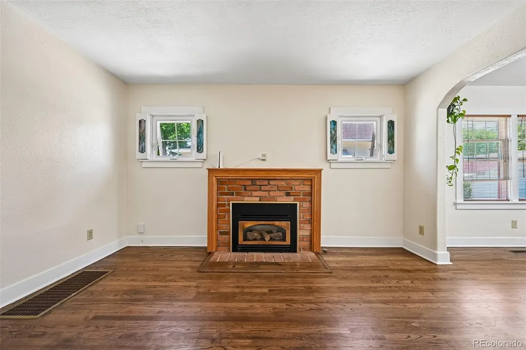 415 E Espanola Street Colorado Springs CO 80907