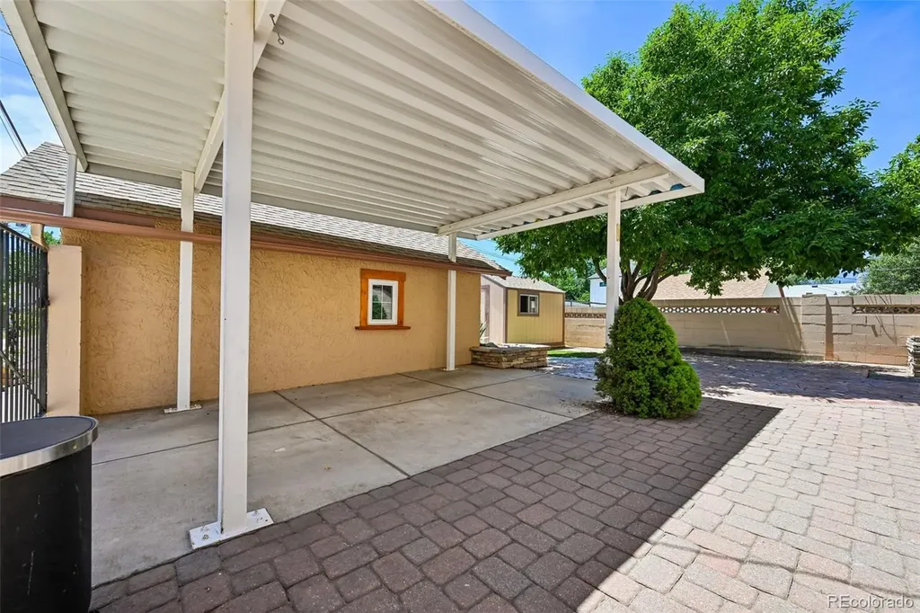 415 E Espanola Street Colorado Springs CO 80907