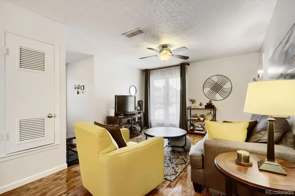 2330 E Fremont Avenue Centennial CO 80122