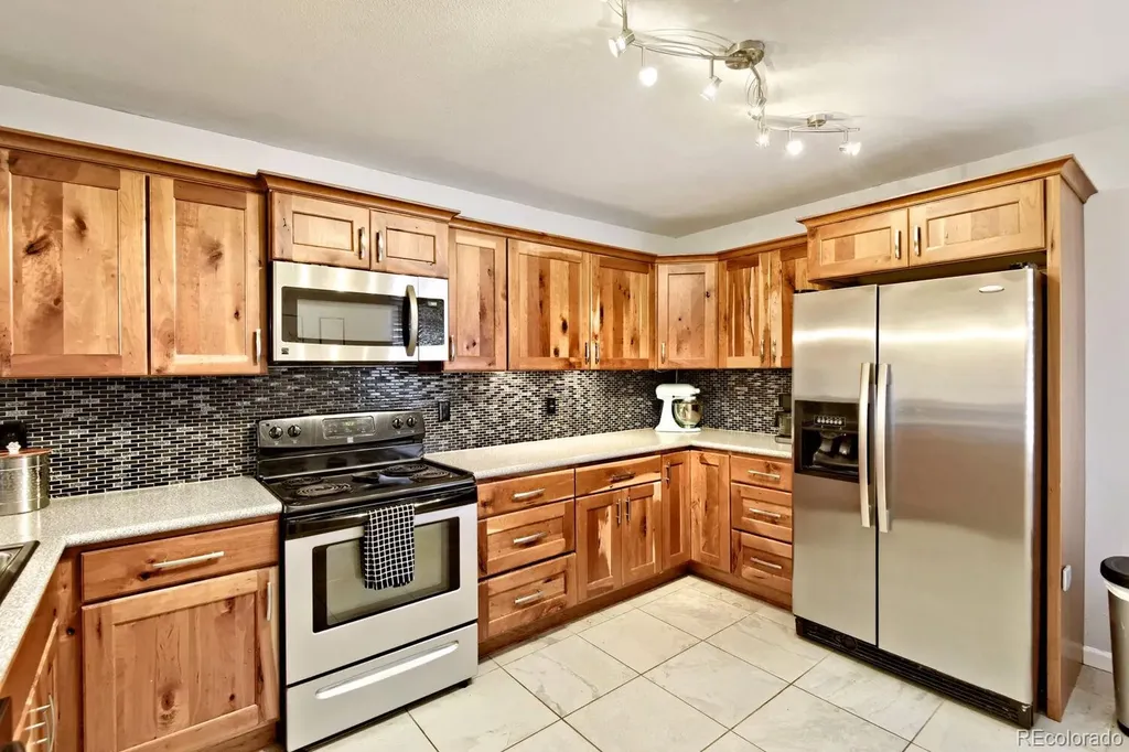 2330 E Fremont Avenue Centennial CO 80122