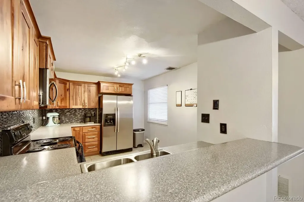 2330 E Fremont Avenue Centennial CO 80122