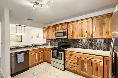 2330 E Fremont Avenue Centennial CO 80122