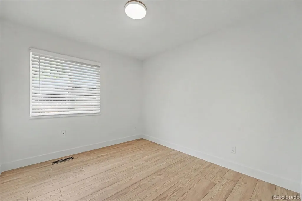 4645 S Akron Street Greenwood Village CO 80111