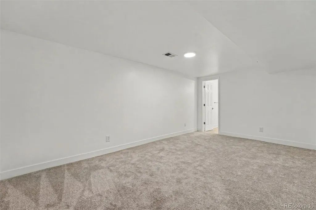 4645 S Akron Street Greenwood Village CO 80111