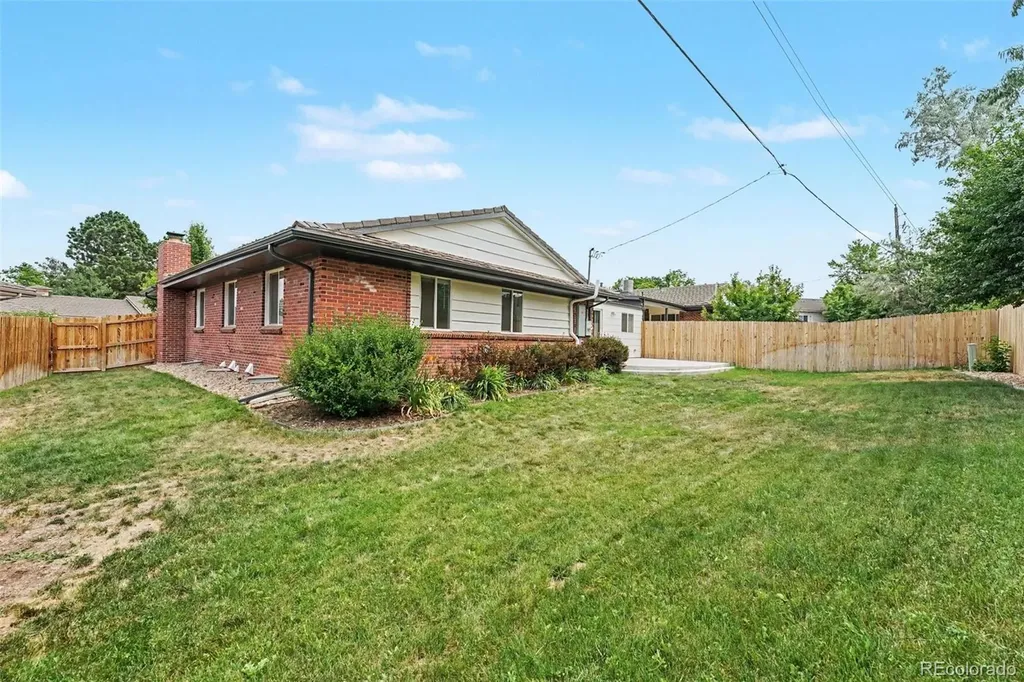 4645 S Akron Street Greenwood Village CO 80111