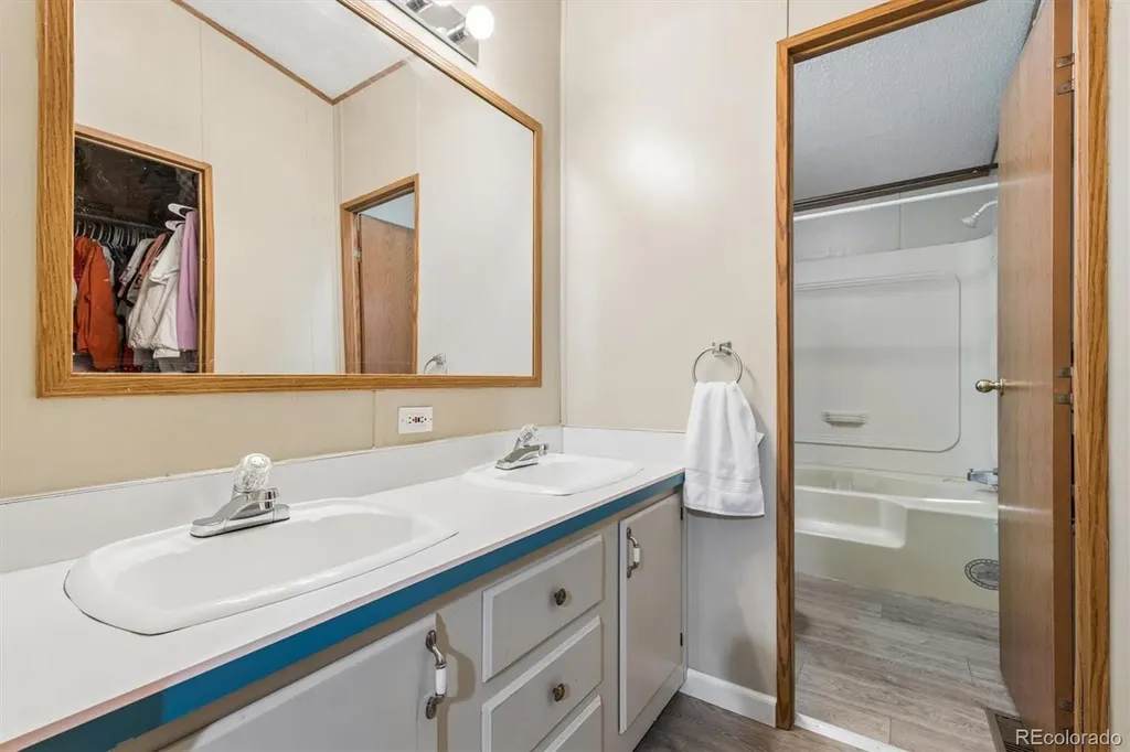 10910 Turner Boulevard Longmont CO 80504