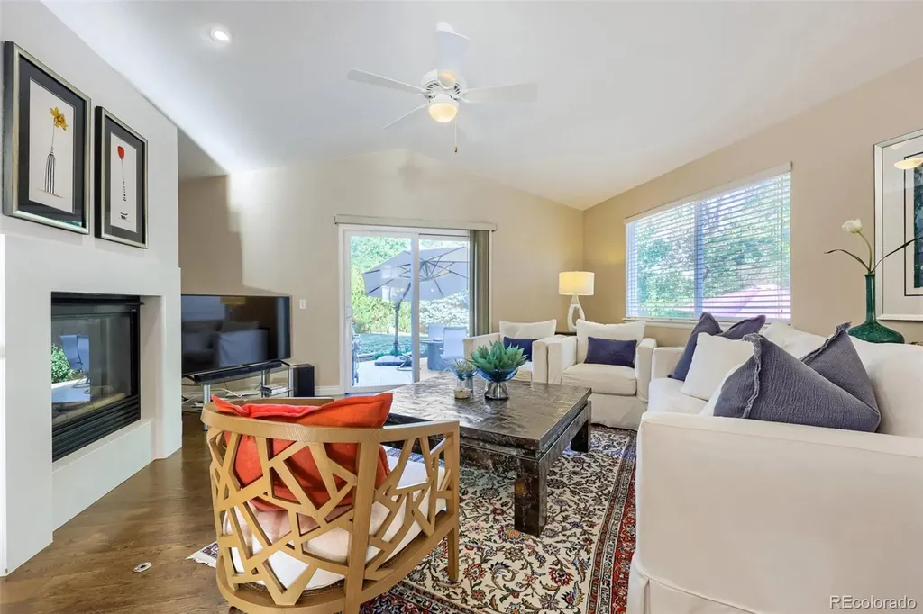 9435 High Cliffe Street Littleton CO 80129