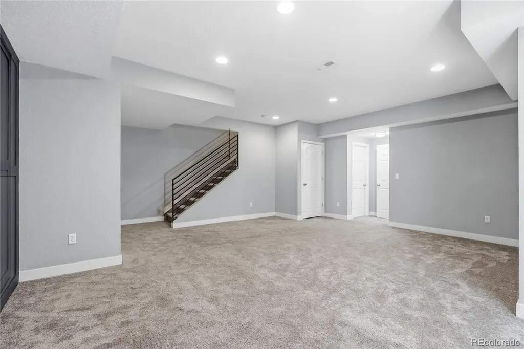 6834 Clay Street Denver CO 80221