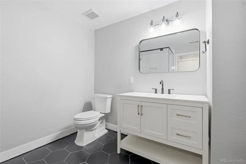 6834 Clay Street Denver CO 80221