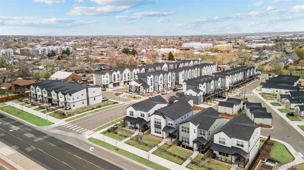 6295 King Court Denver CO 80221