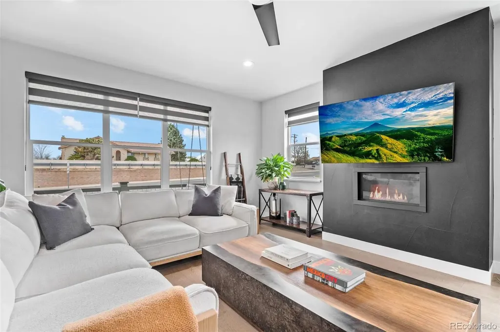 6295 King Court Denver CO 80221