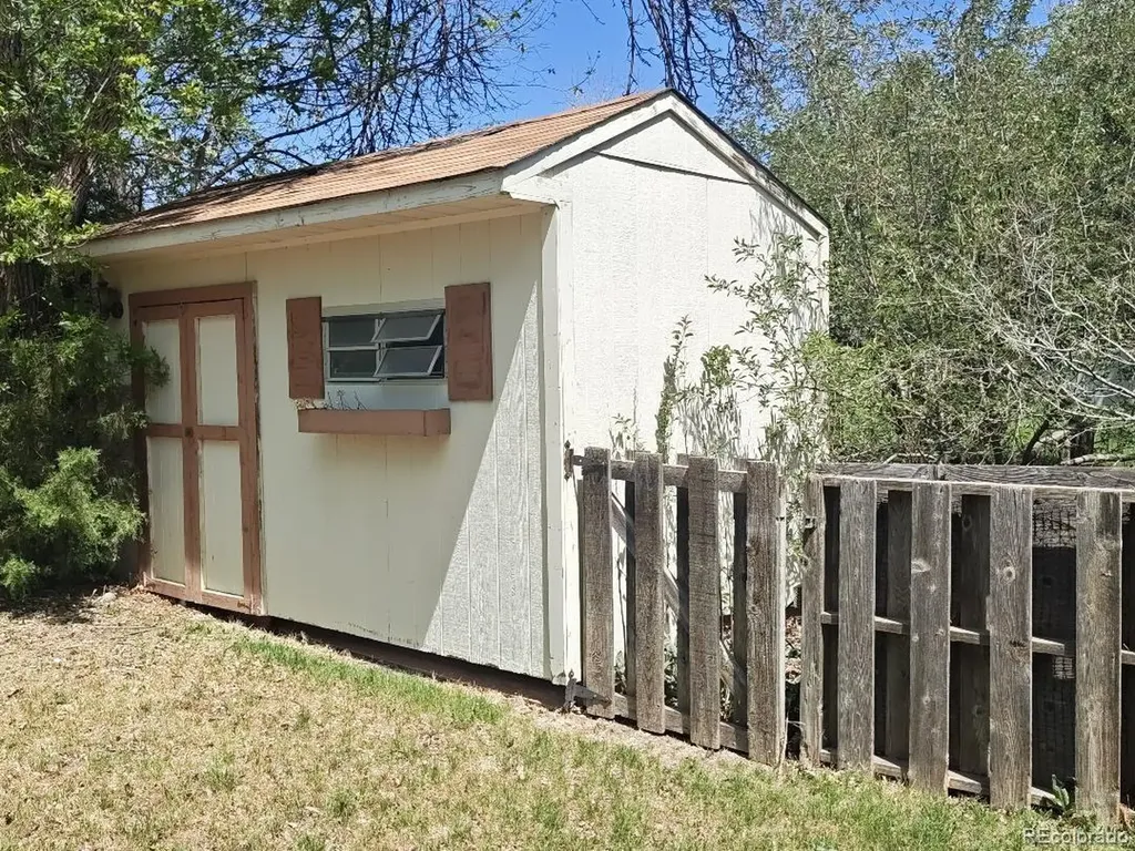 10251 Monterey Circle Denver CO 80260