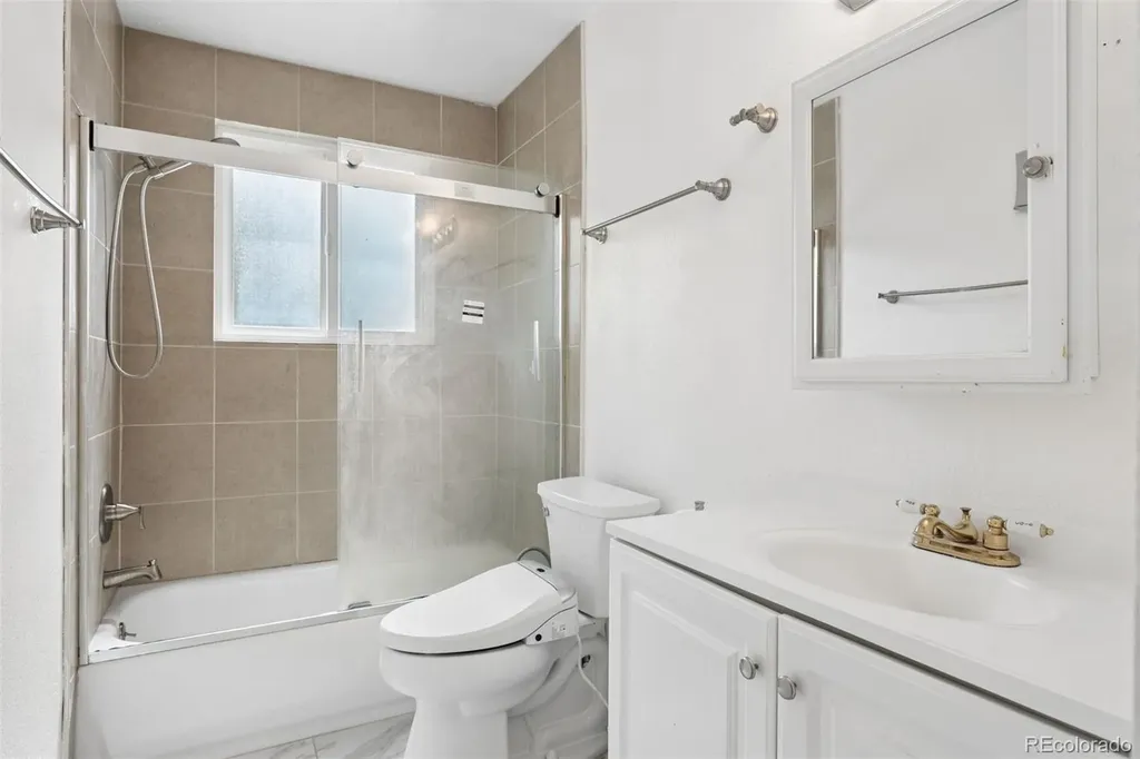 1431 S King Court Denver CO 80219