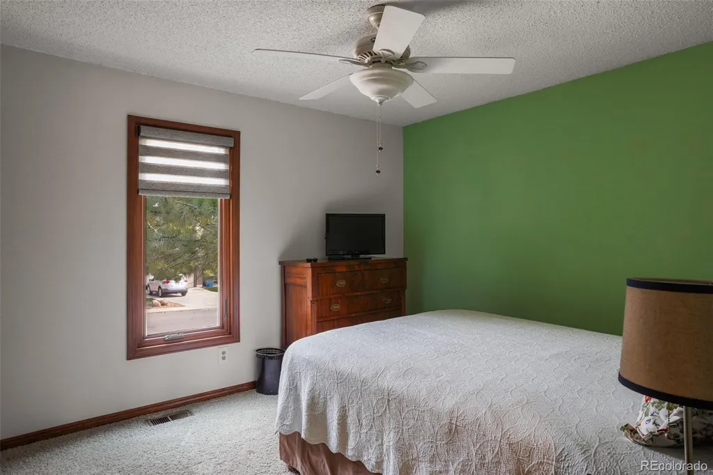 1977 Brookdale Drive Colorado Springs CO 80918