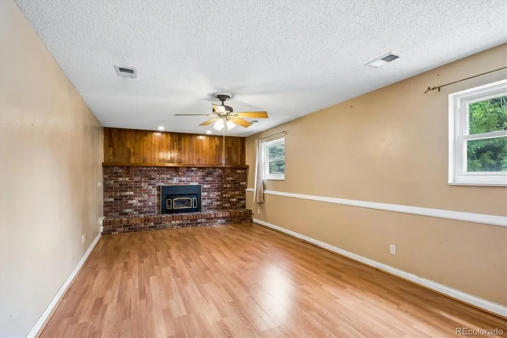7618 S Holland Way Littleton CO 80128