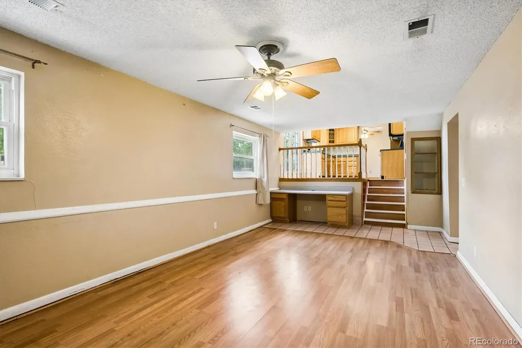 7618 S Holland Way Littleton CO 80128