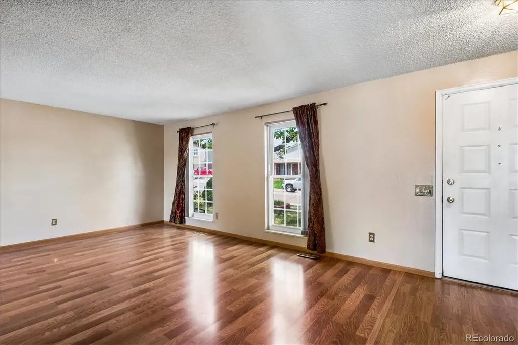 7618 S Holland Way Littleton CO 80128