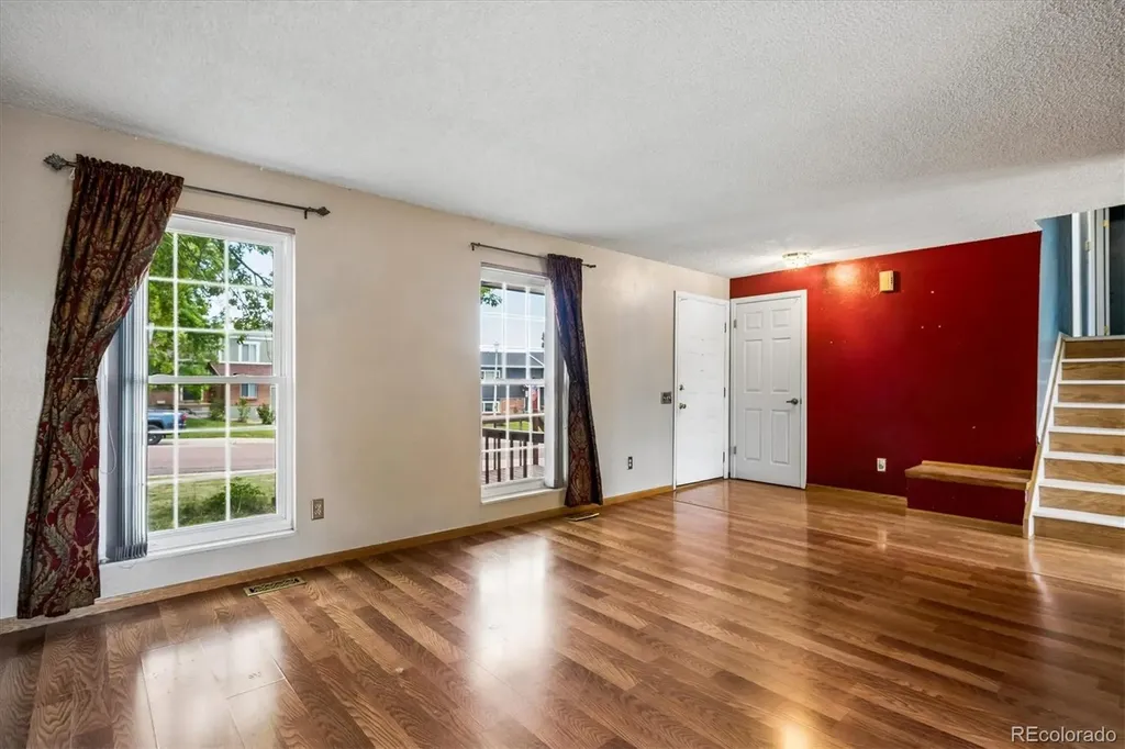 7618 S Holland Way Littleton CO 80128