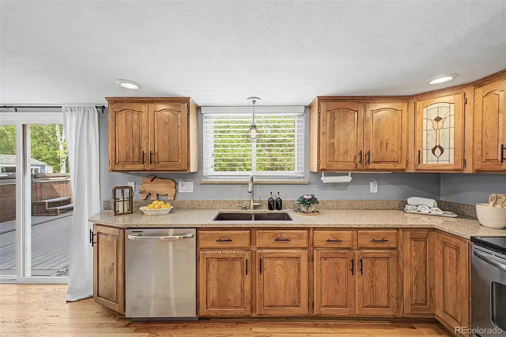 8330 Garland Drive Arvada CO 80005