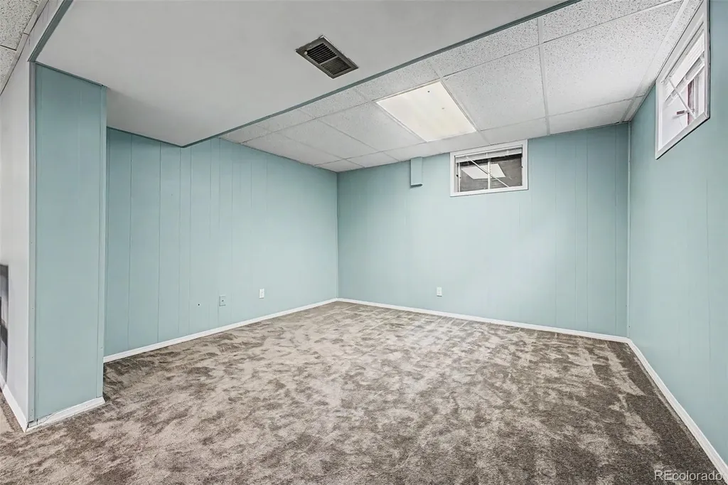 8330 Garland Drive Arvada CO 80005