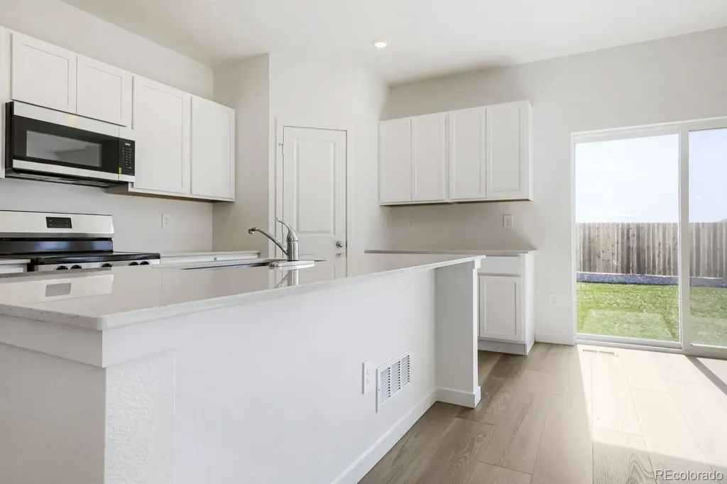 395 Wildflower Court Bennett CO 80102