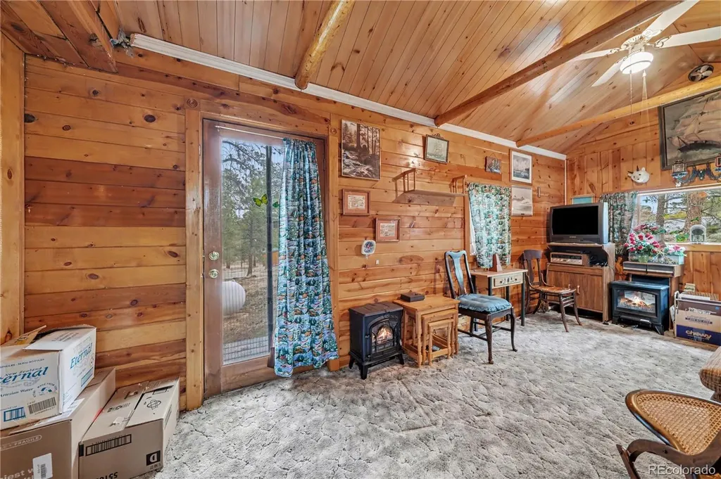 86 Blue Jay Lane Red Feather Lakes CO 80545