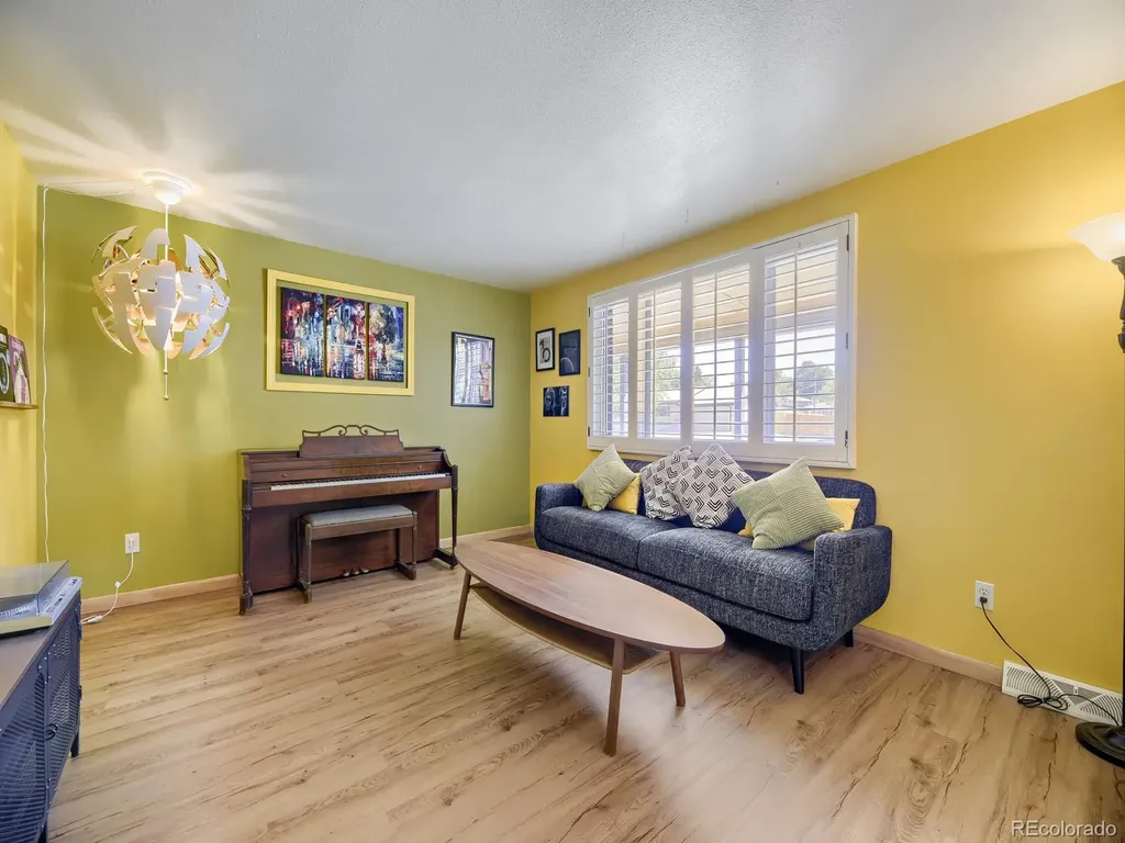 13095 E Dakota Avenue Aurora CO 80012