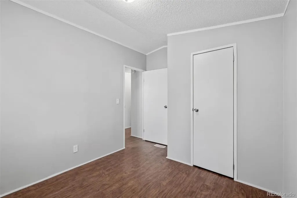 1095 Western Drive Colorado Springs CO 80915