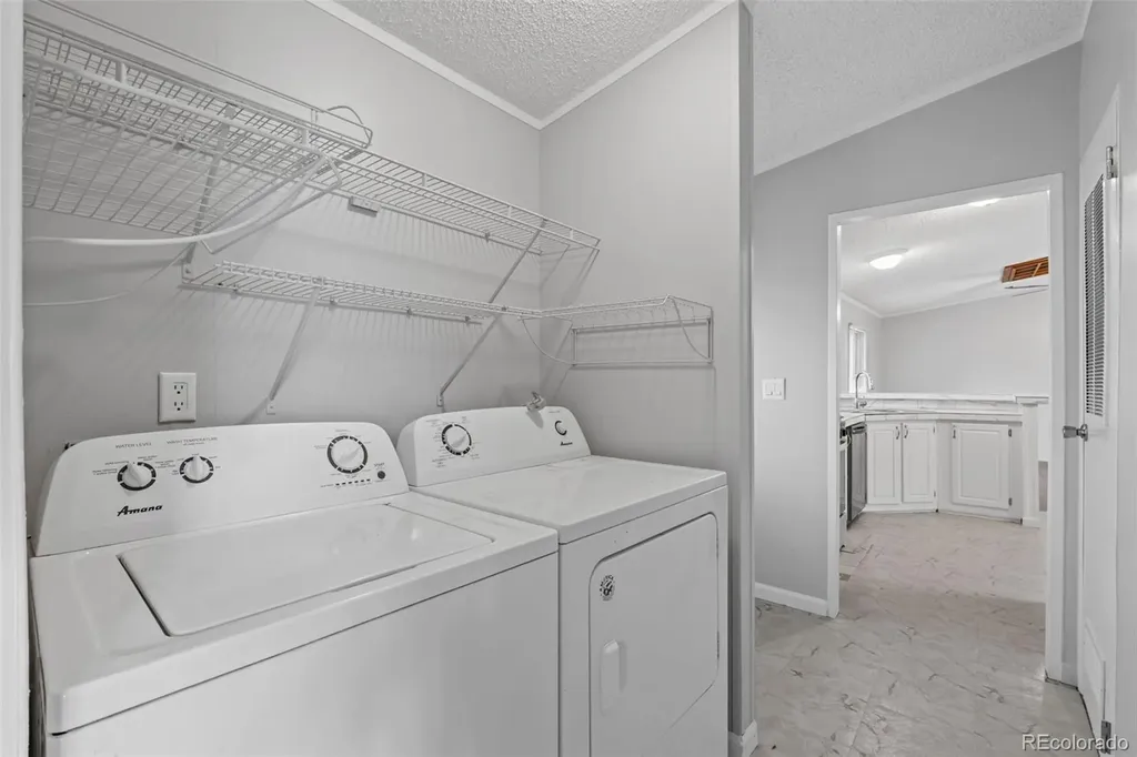1095 Western Drive Colorado Springs CO 80915
