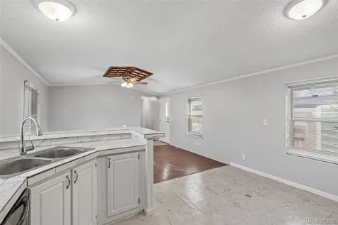 1095 Western Drive Colorado Springs CO 80915