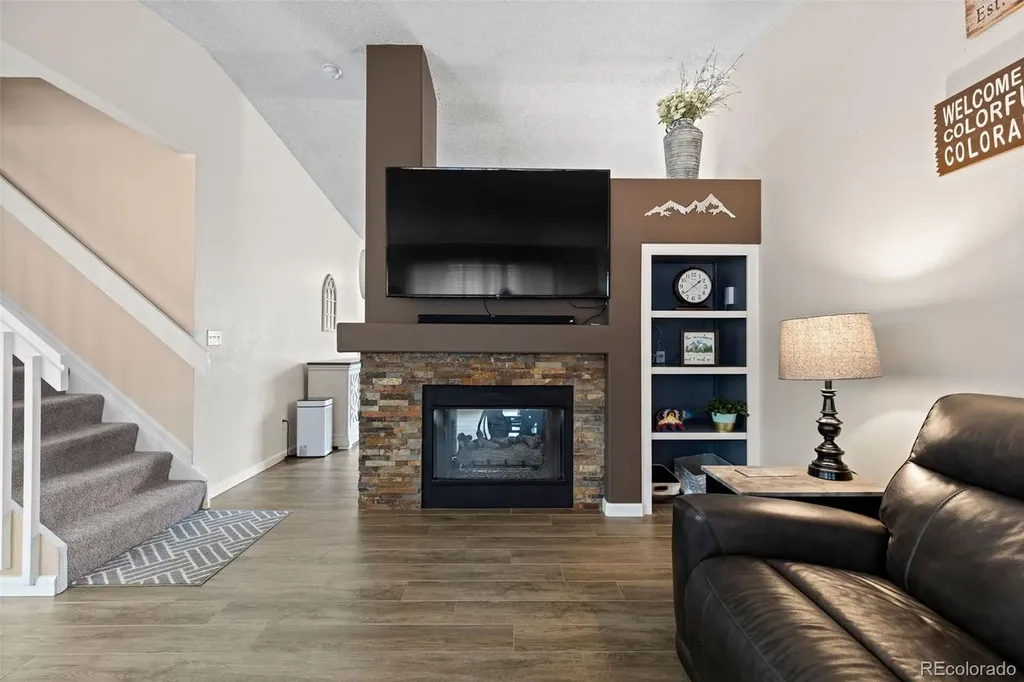 10565 Hyacinth Place Highlands Ranch CO 80129